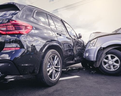 車をぶつけられたときの運気 -不運を乗り越える方法